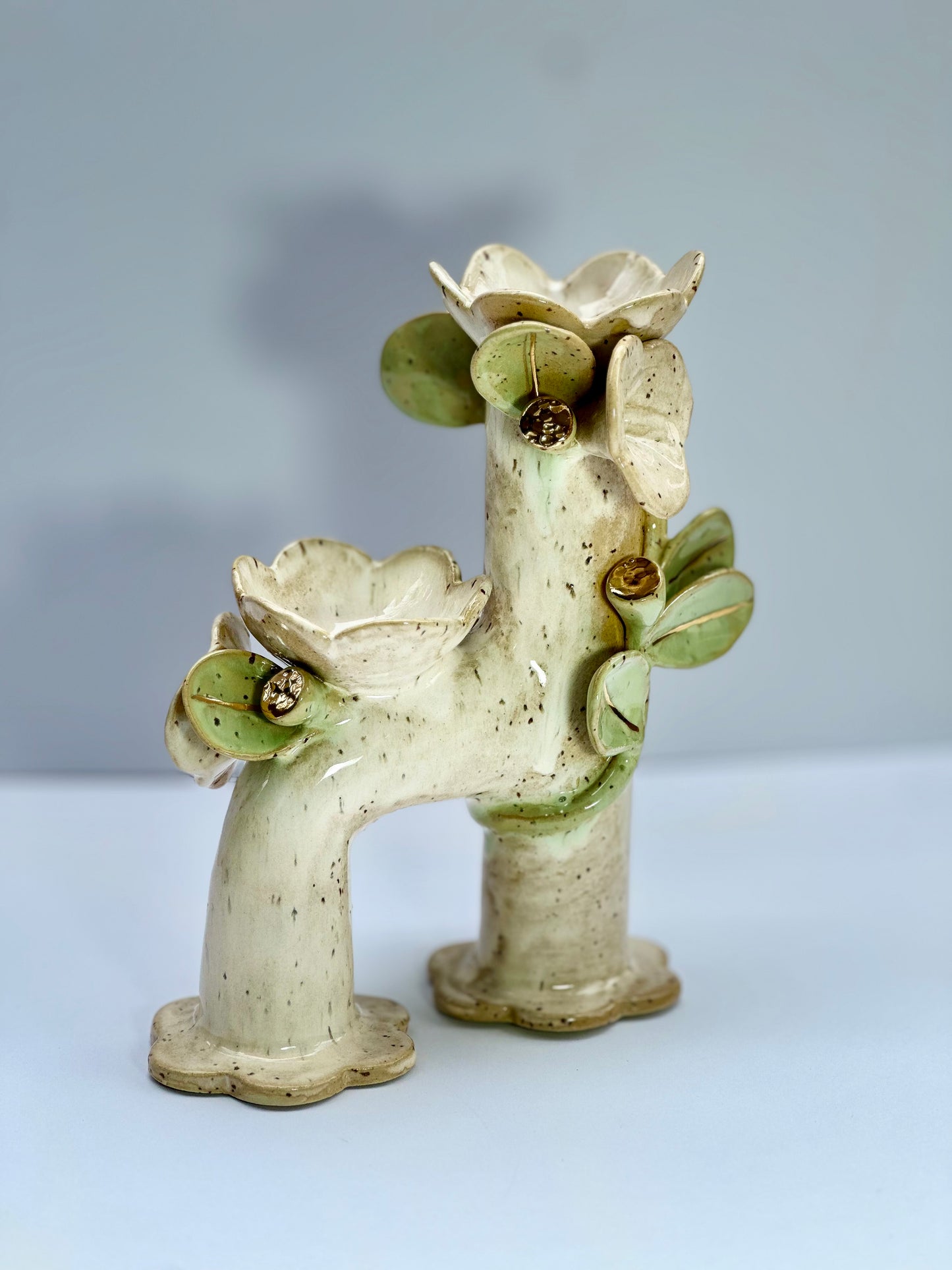 White Honey Speckle Flowers and Flame Vase, Large