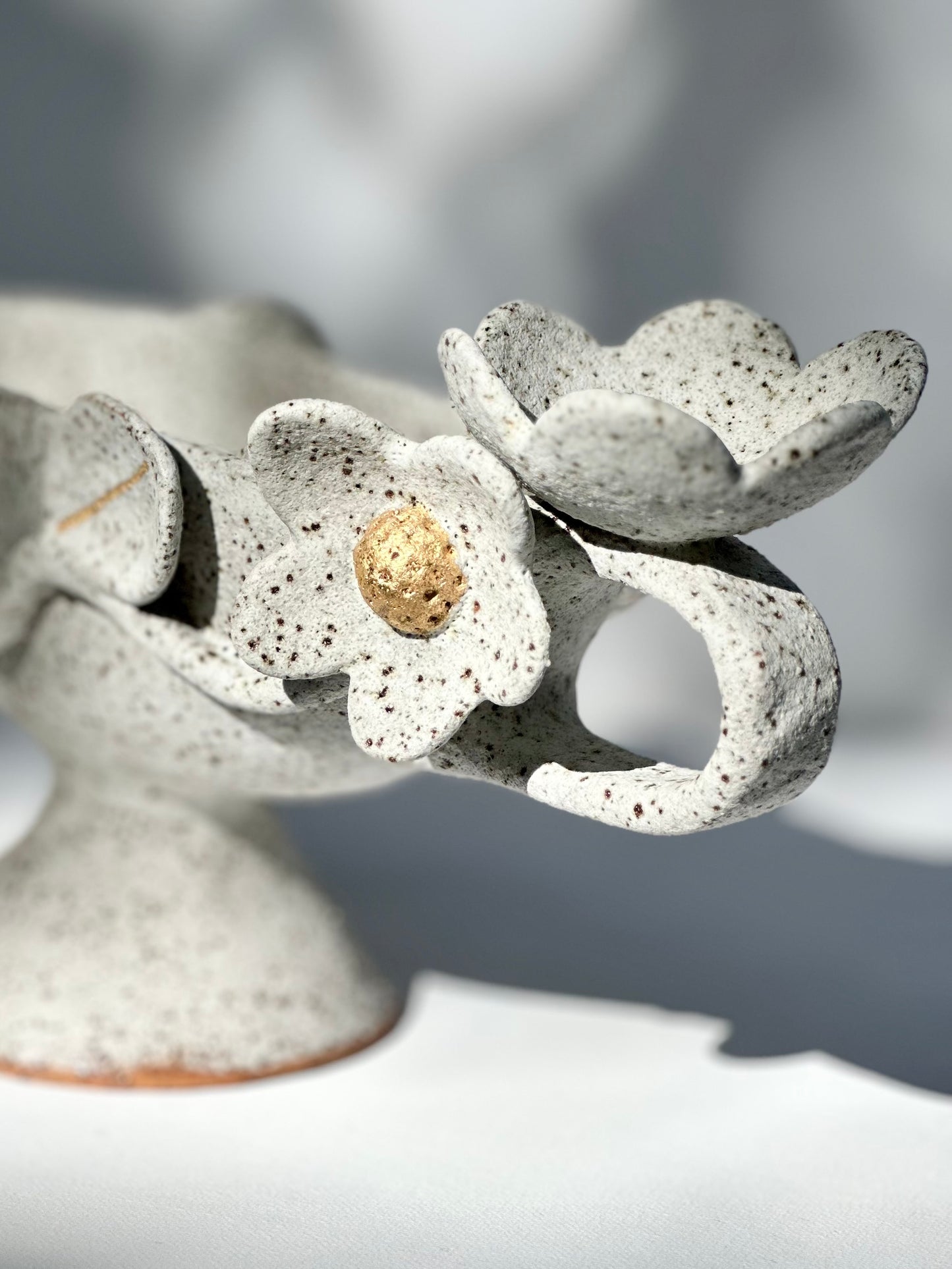 Barbara, Matte White Trophy