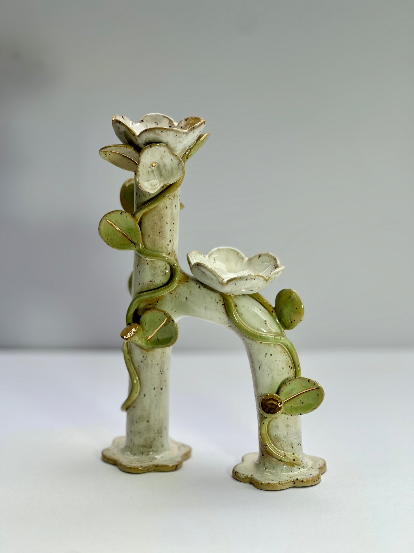 White Honey Speckle Flowers and Flame Vase, Tall