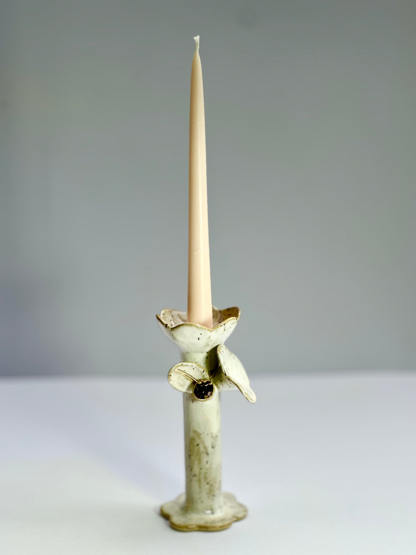 White Honey Speckle Flowers and Flame Vase