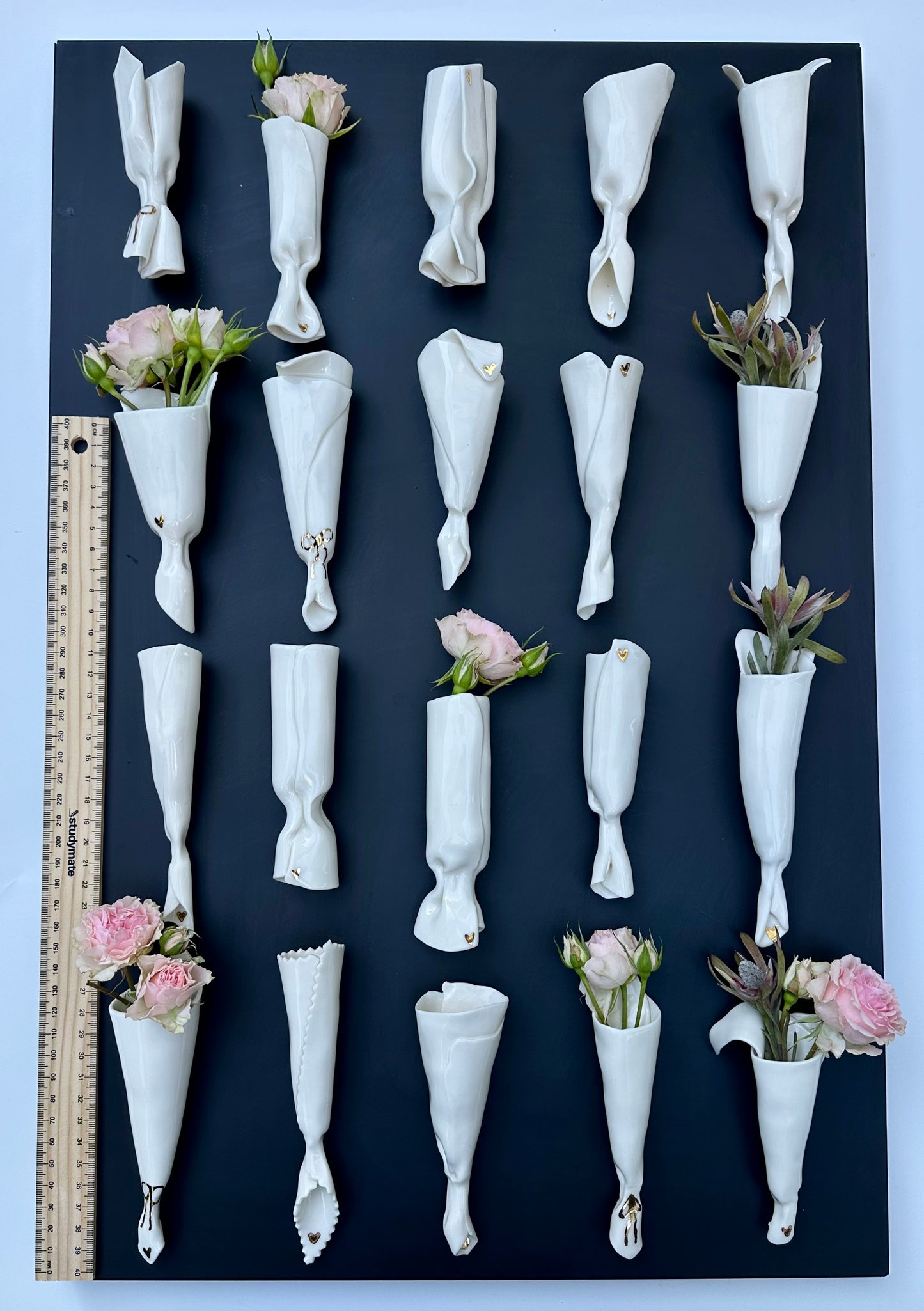 Large Bouquet Vase Magnets - Golden Heart