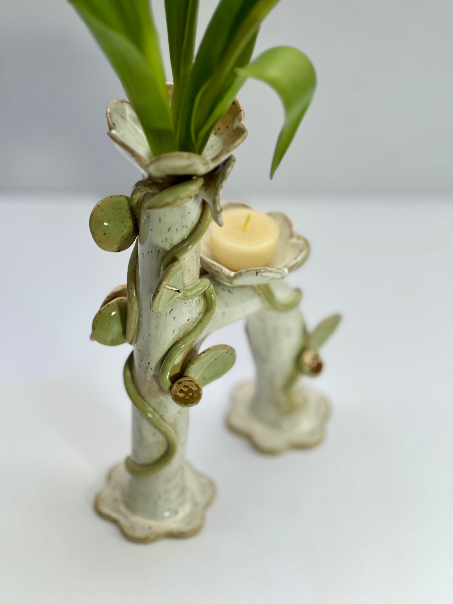 White Honey Speckle Flowers and Flame Vase, Tall