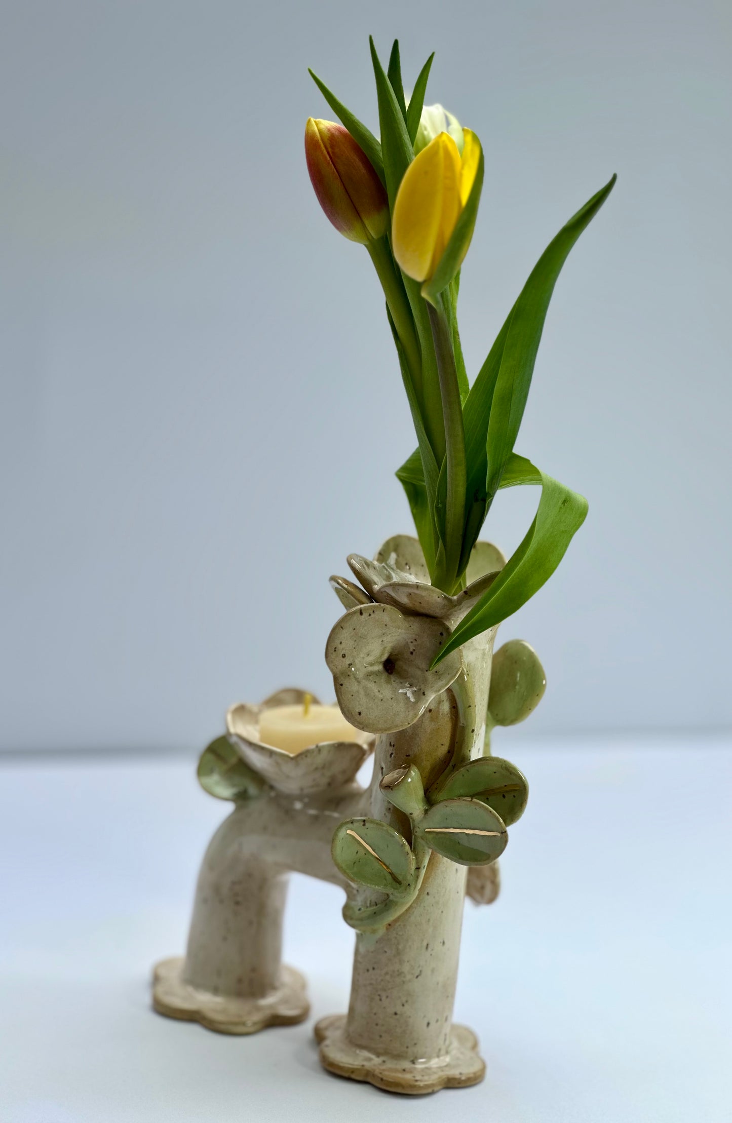 White Honey Speckle Flowers and Flame Vase, Large