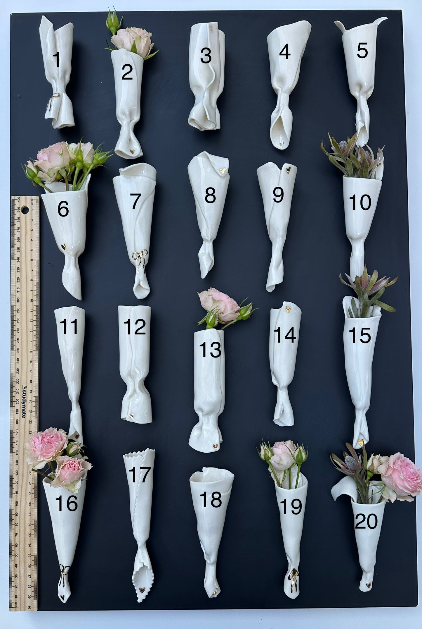 Large Bouquet Vase Magnets - Golden Heart