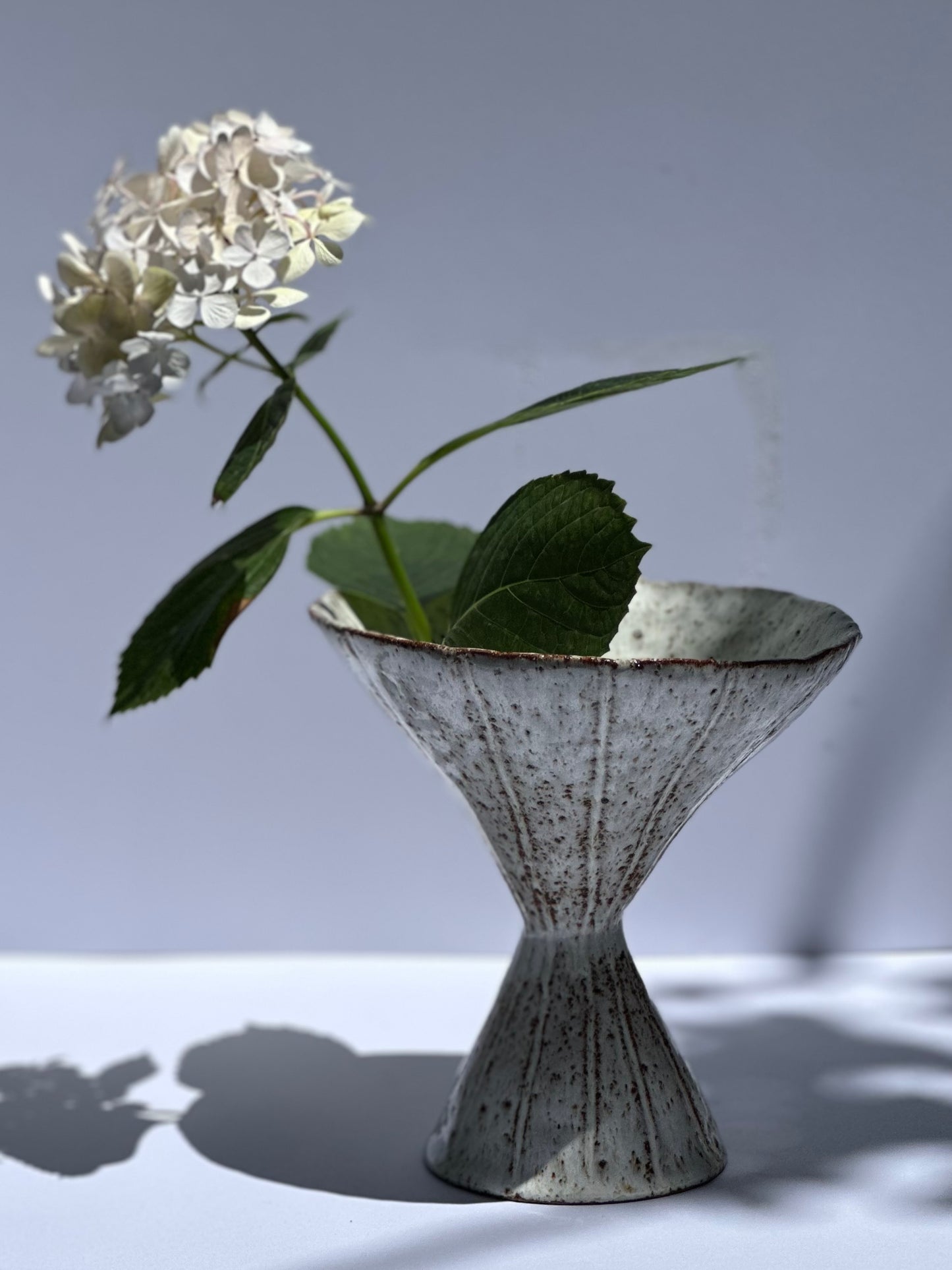 Hourglass Single Bloom Vase