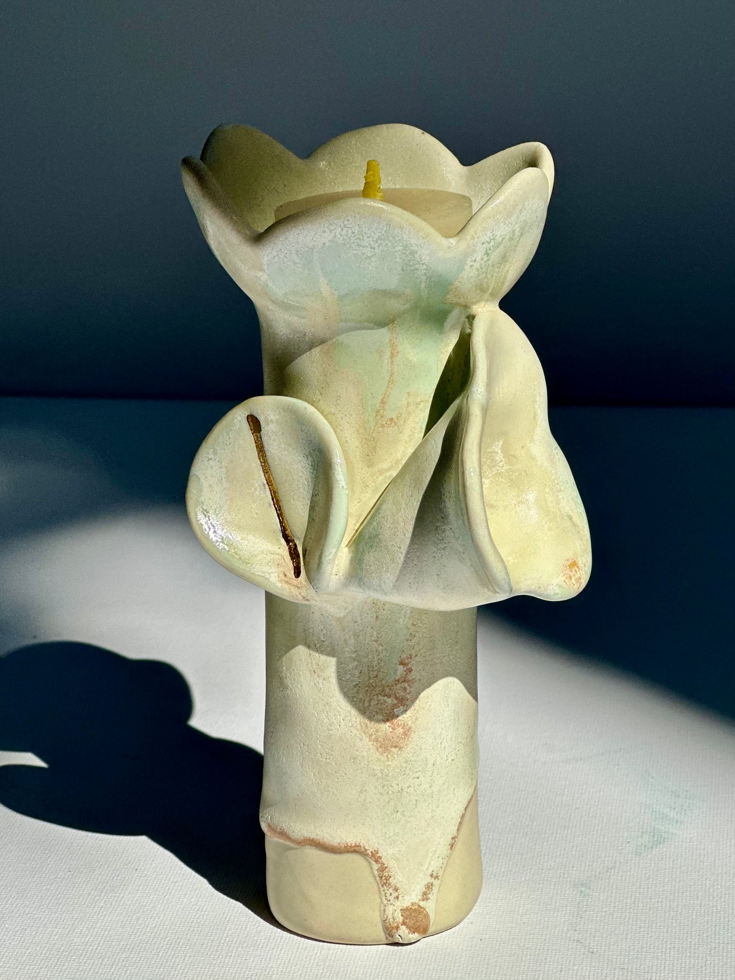 Flower and Flame Vase, Mint