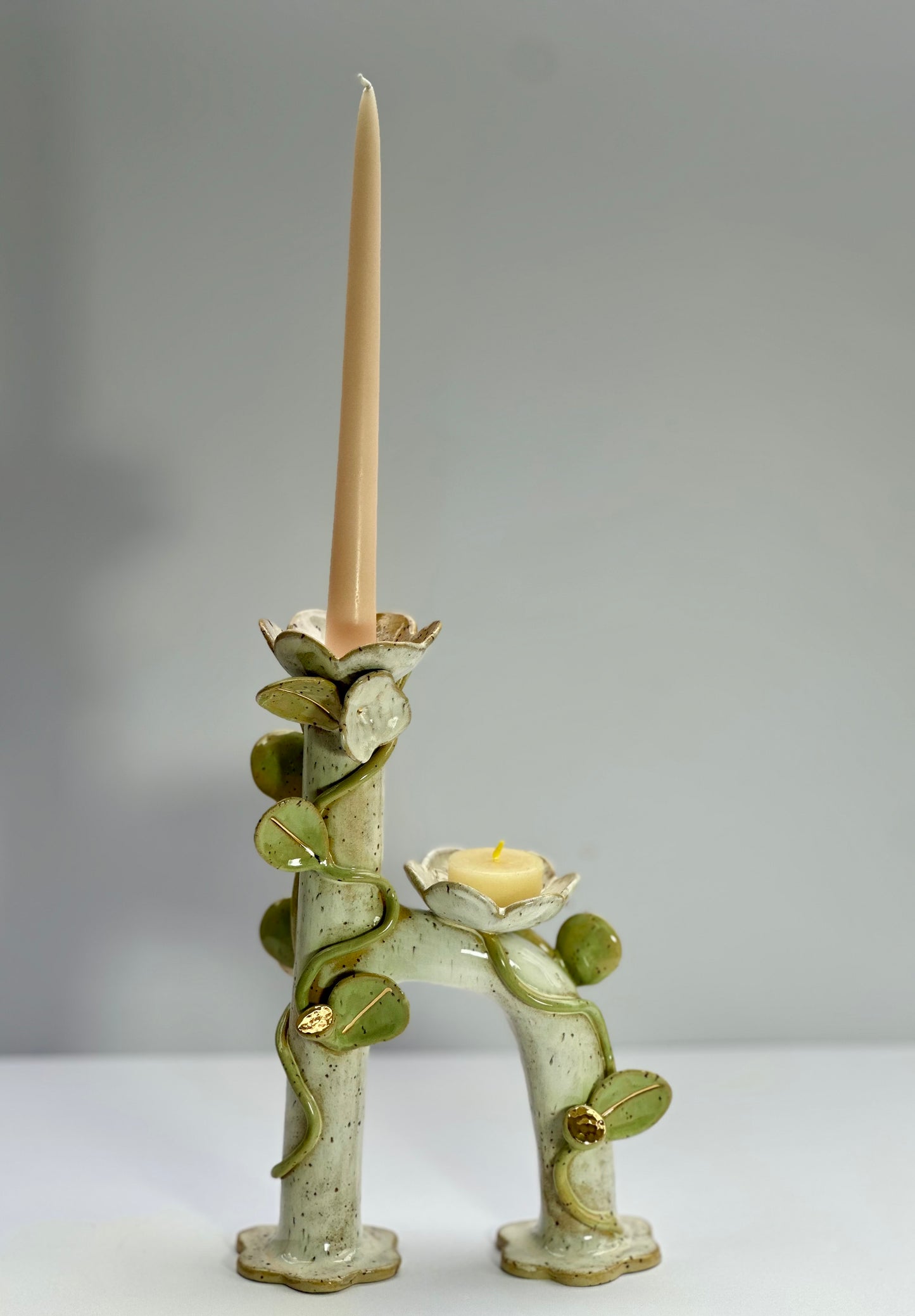 White Honey Speckle Flowers and Flame Vase, Tall